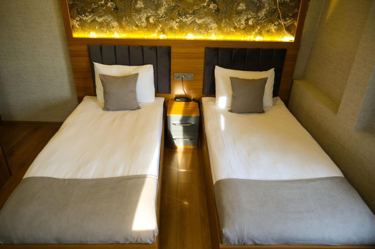 Calenberg Hotel Istanbul Bagian luar foto