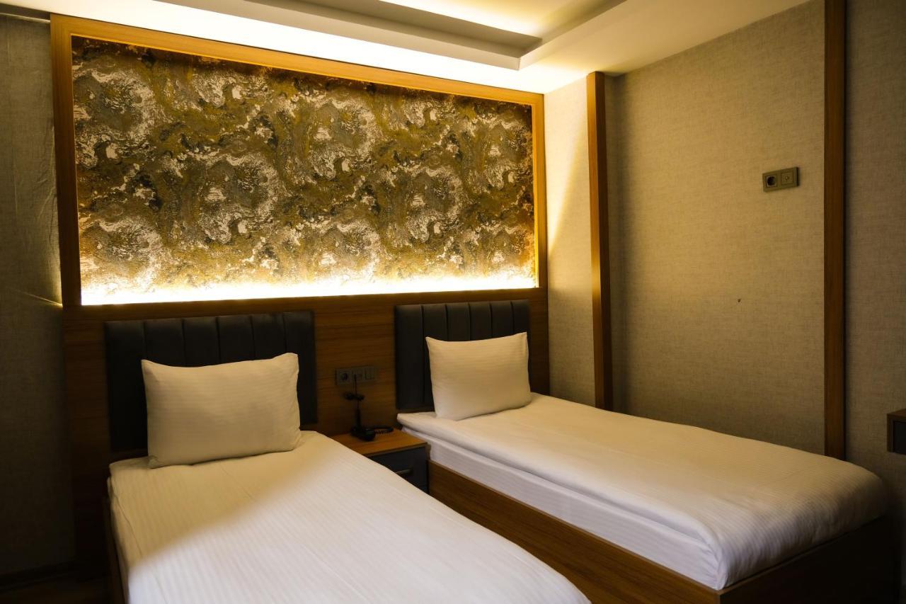 Calenberg Hotel Istanbul Bagian luar foto