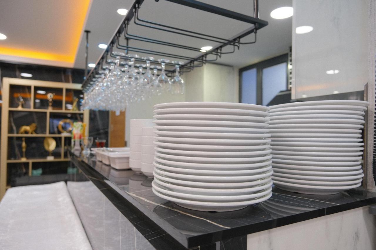 Calenberg Hotel Istanbul Bagian luar foto
