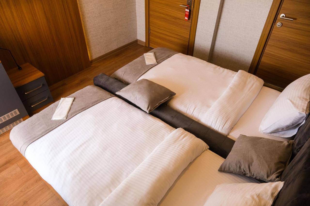 Calenberg Hotel Istanbul Bagian luar foto