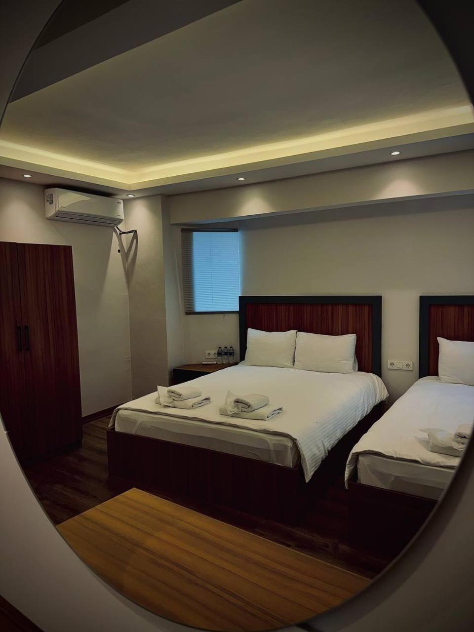 Calenberg Hotel Istanbul Bagian luar foto