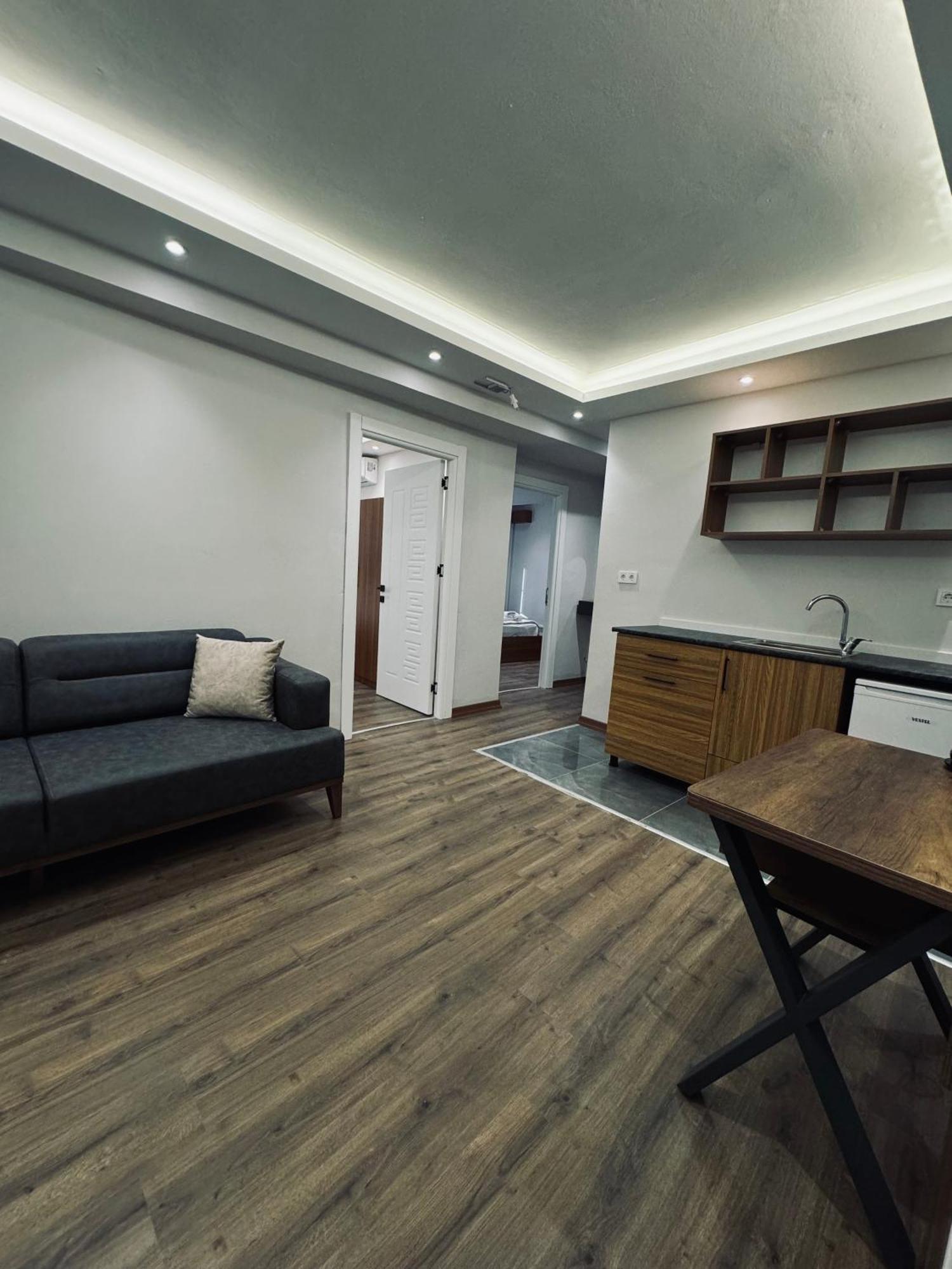 Calenberg Hotel Istanbul Bagian luar foto